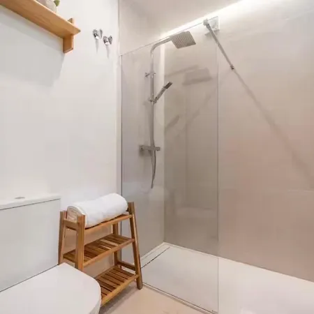 شقة Luxury Rooftop, Private Jacuzzi With Mountain Views ماربيا