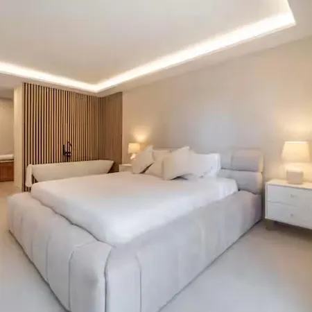 شقة Luxury Rooftop, Private Jacuzzi With Mountain Views ماربيا