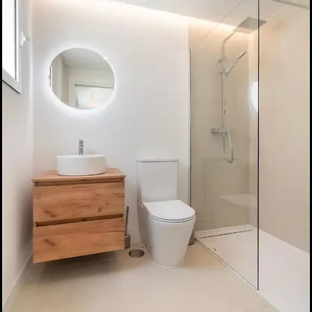Luxury Rooftop, Private Jacuzzi With Mountain Views شقة